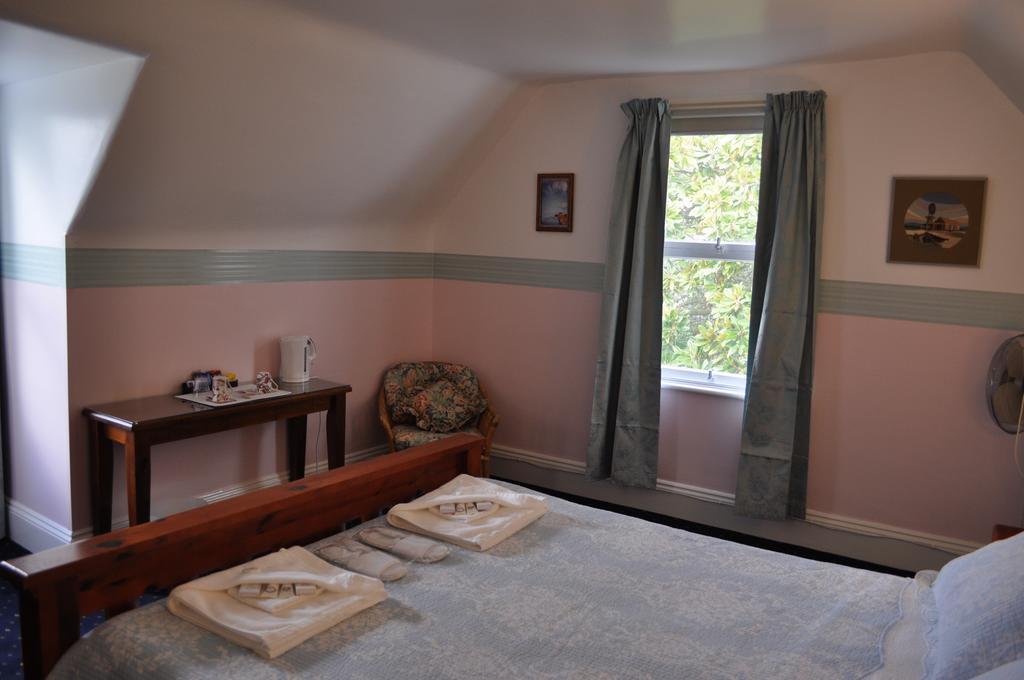 Roslyn House Bed & Breakfast Bushy Park Buitenkant foto