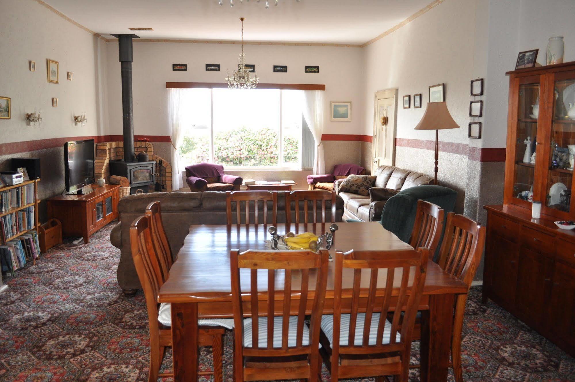 Roslyn House Bed & Breakfast Bushy Park Buitenkant foto